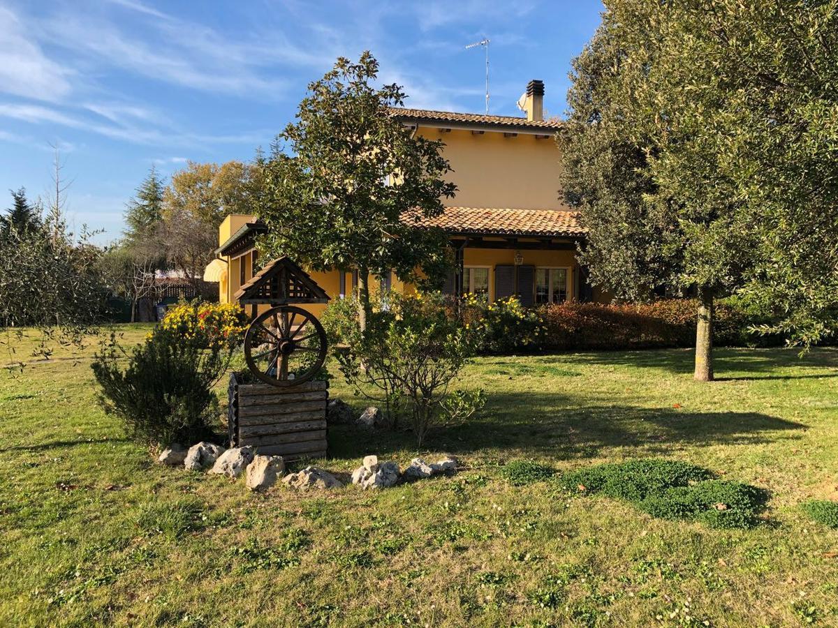 La Tenuta Del Giglio Villa Tavullia Buitenkant foto